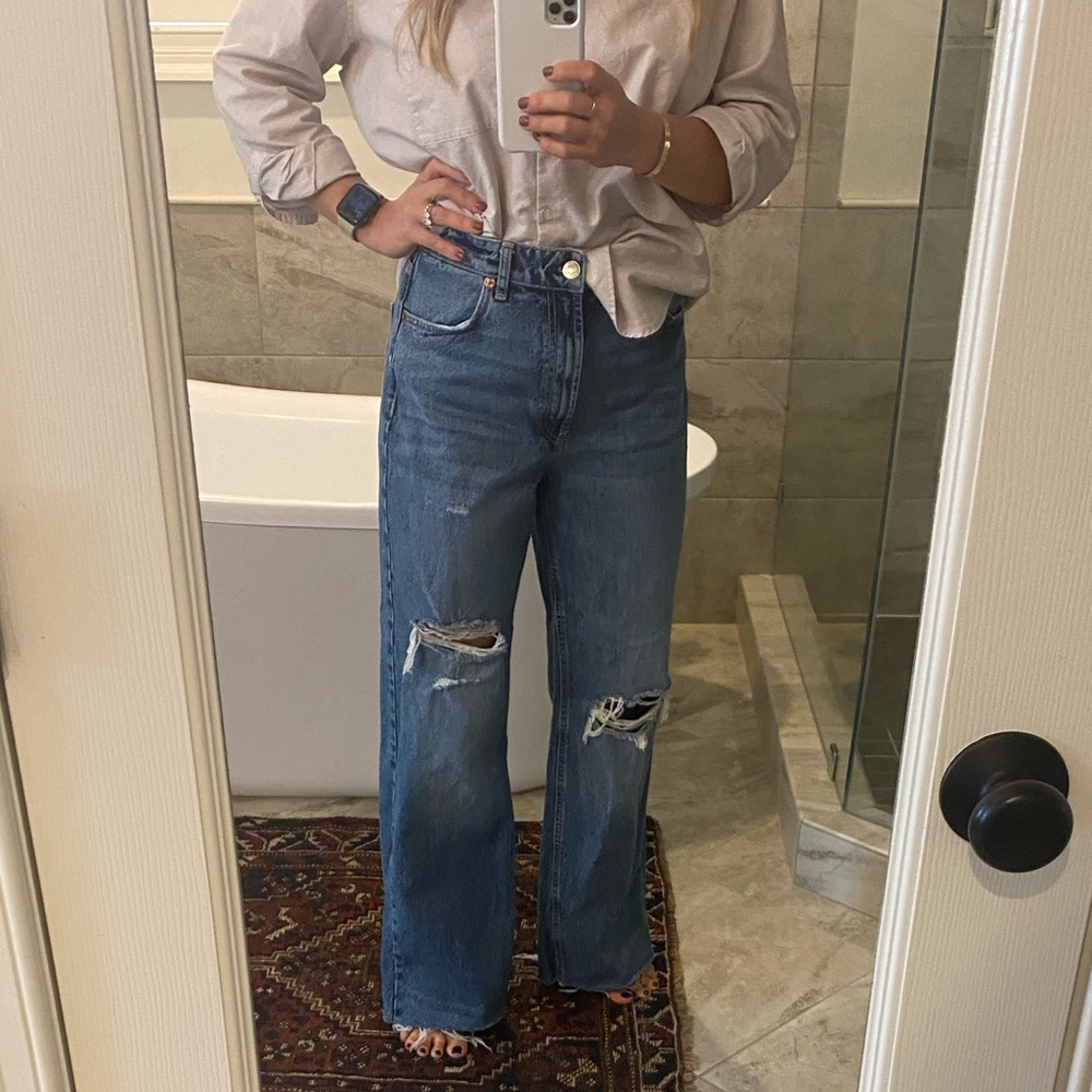 Zara Distressed jeans